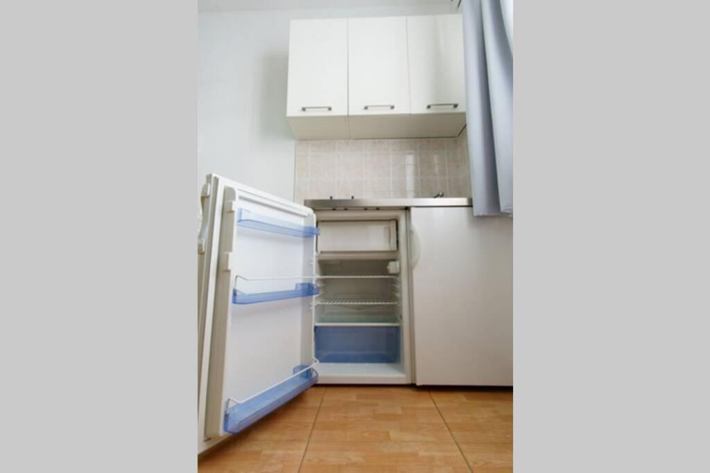 Lovely Studio Apartment For 2 Free Private Parking Makarska Eksteriør bilde